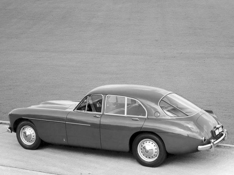  Bristol 405 Saloon 1954 года  (фото 2 из 4)